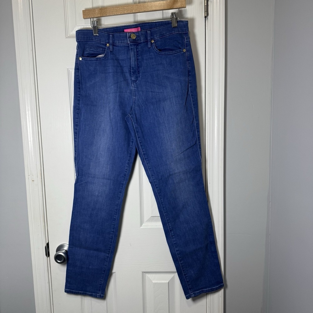 Lilly Pulitzer-Light Washed BlueJean High Rise Crop Blue Straight Leg Sz 12